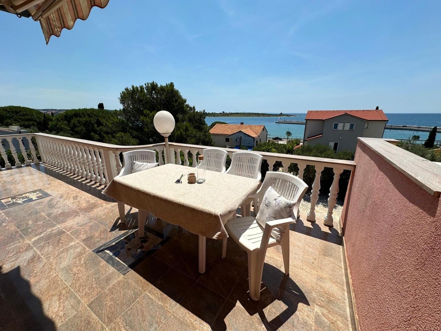 נובליה Apartments Bella Sky II מראה חיצוני תמונה