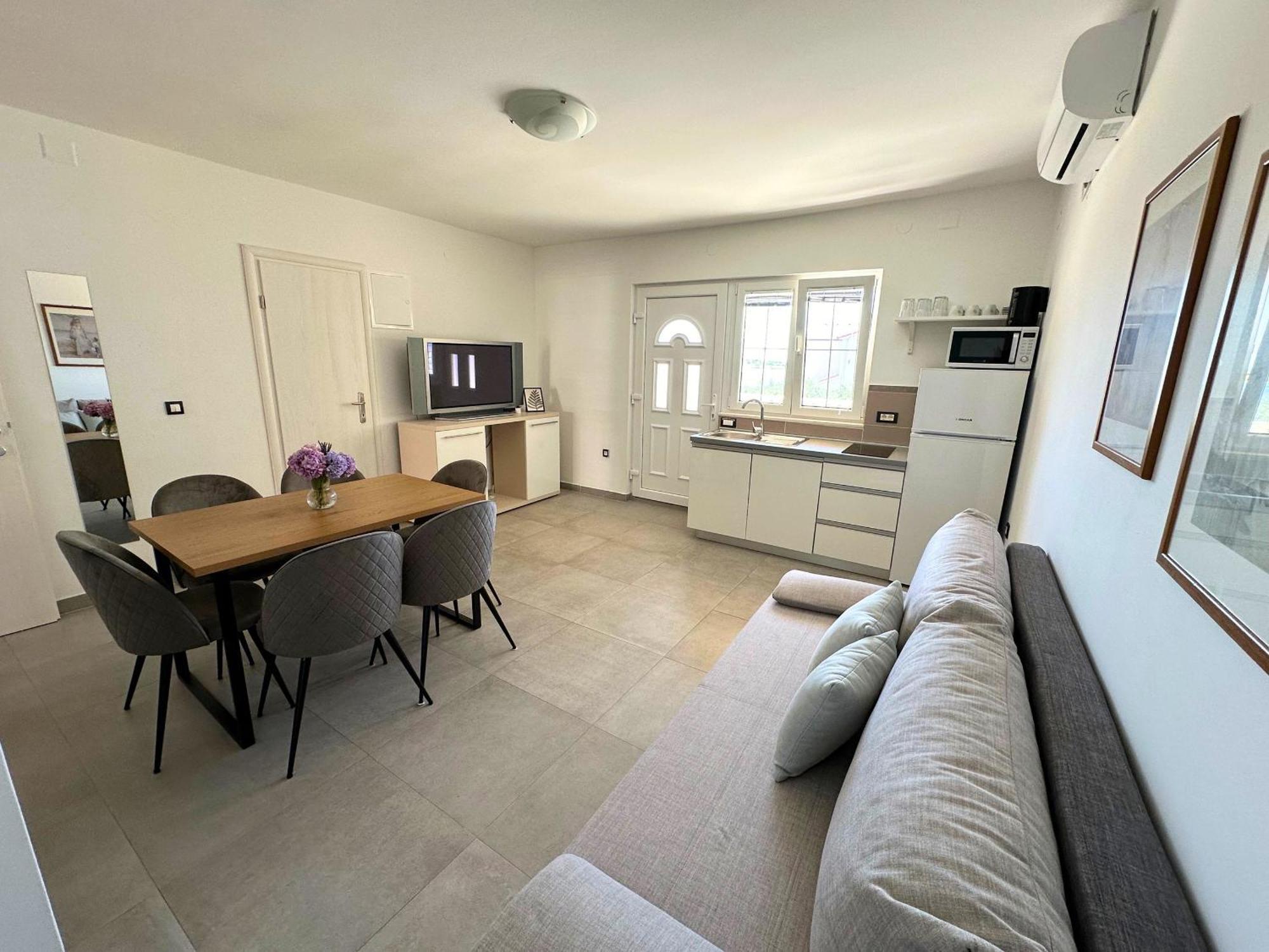 נובליה Apartments Bella Sky II מראה חיצוני תמונה