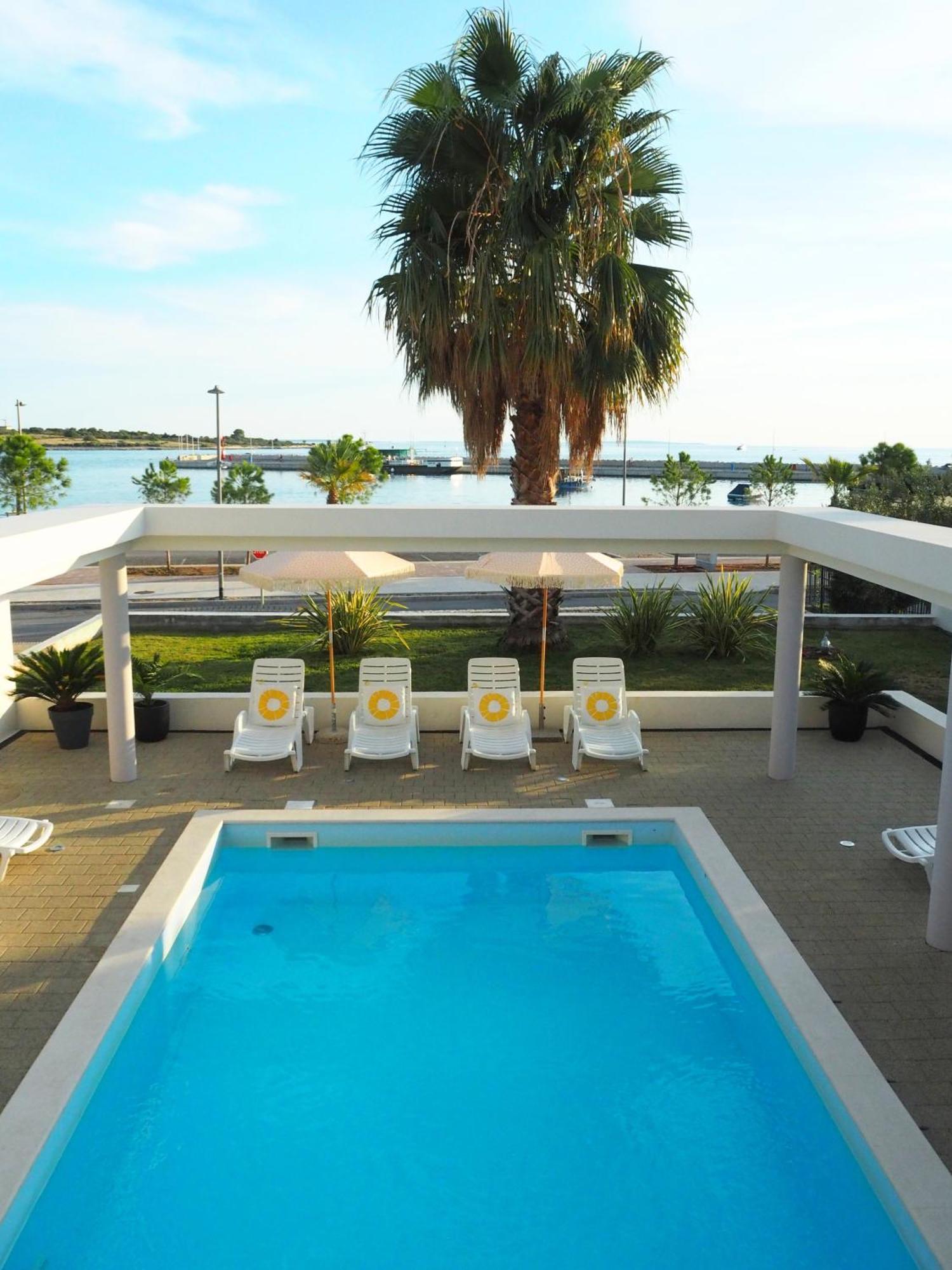 נובליה Apartments Bella Sky II מראה חיצוני תמונה